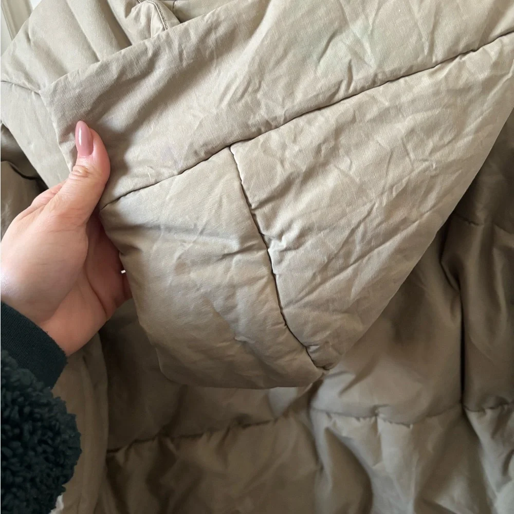 Zara Women's Beige Hooded Puffer Jacket - Picture 4 of 14